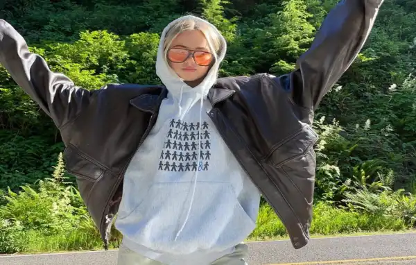 Net Worth Of Claire Rosinkranz