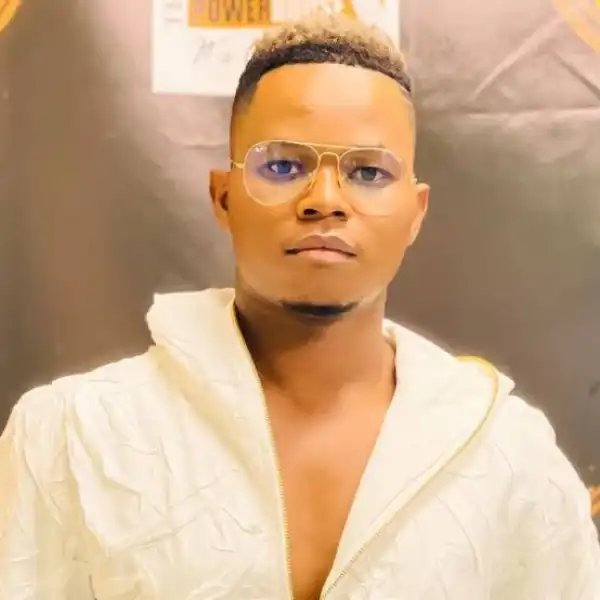 Age & Career Of Ayanda Ntanzi