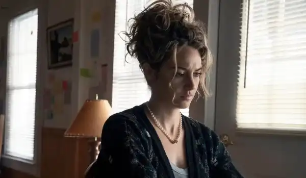 Three Women Trailer Sets Release Date for Shailene Woodley Starz Series