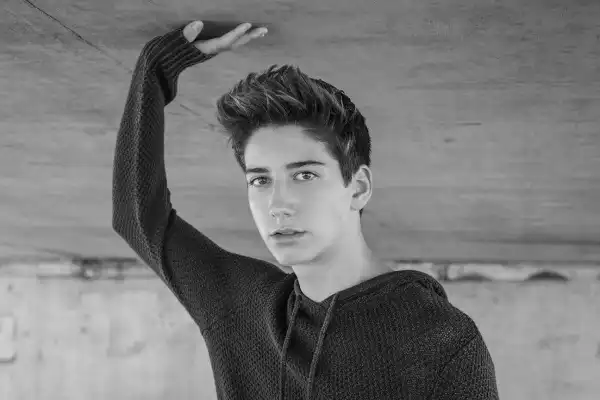 Biography & Career Of Milo Manheim