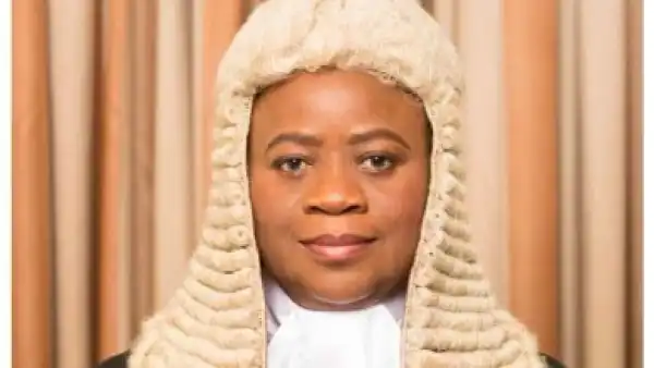 Appeal Court locks out latecomers, workers sign attendance register