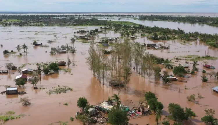 Flood displaces dozens in Ondo community after torrential rains