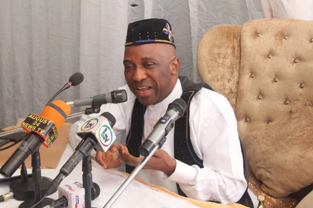 2023: Humble yourself, settle with G-5 govs – Primate Ayodele warns Atiku