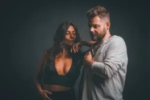 Made By Pete & Zoe Kypri – Horizon Red (Black Coffee Remix)