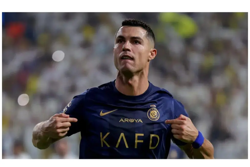 EPL: ‘It’s a shame’ – Bailly on Ronaldo’s unceremonious exit from Man Utd