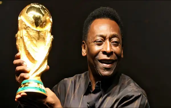 Biography & Net Worth Of Pele