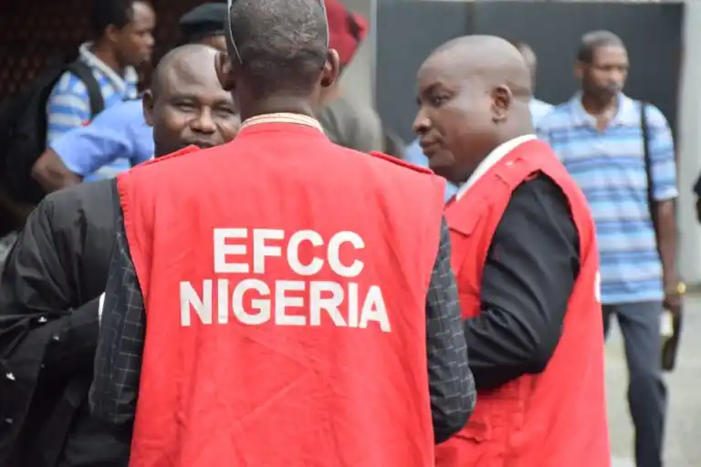 5 Yahoo Boys Jailed In Oyo, Osogbo, Forfeit Cash, Cars (See Photos)
