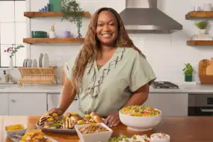 Biography & Career Of Sunny Anderson