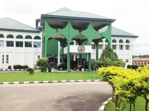 Abia House of Assembly deserted as Parliamentary workers begin strike