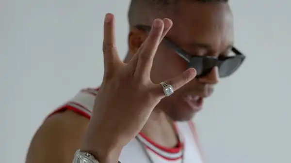 Lupe Fiasco - 100 Chicagos (Video)