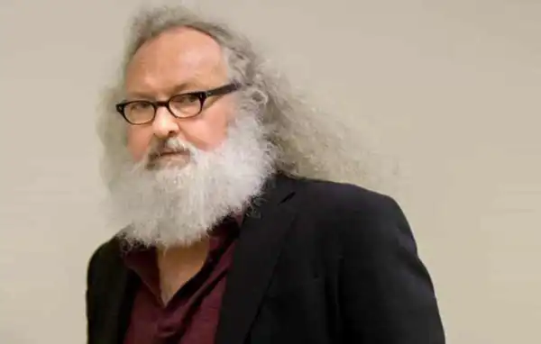 Biography & Net Worth Of Randy Quaid