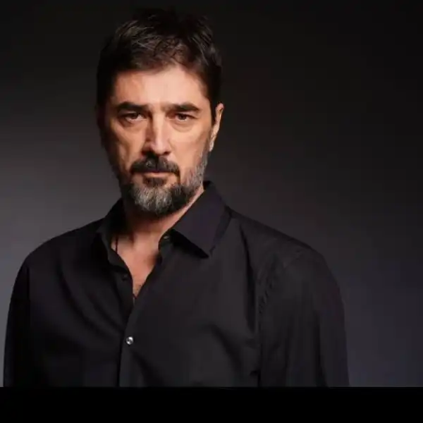 Biography & Career Of Vojin Cetkovic