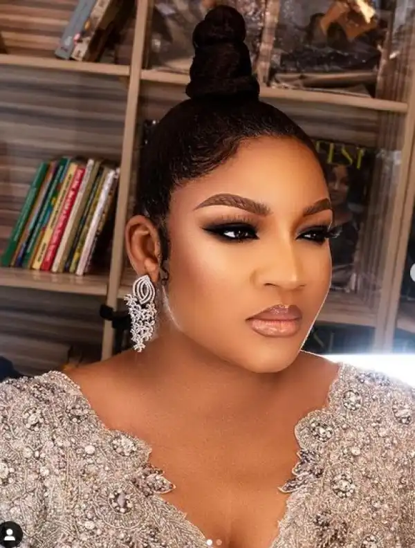 Omotola Appreciates Fan For Defending Her Over 2020 #EndSARS Tweet