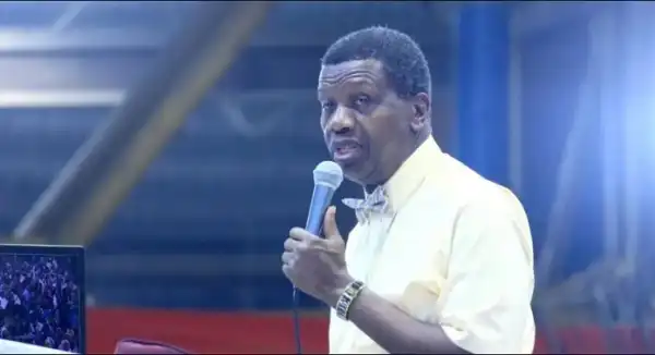How Bishop Oyedepo And Pastor Enenche Greeted Adeboye At 80
