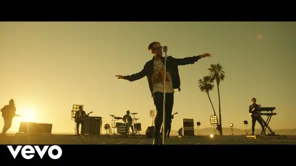 OneRepublic – I Ain’t Worried (Video)