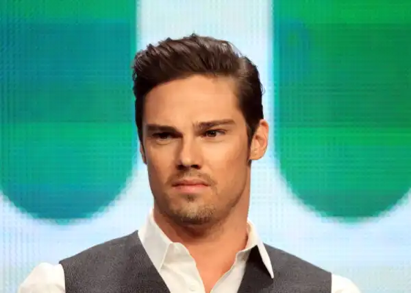 Age & Net Worth Of Jay Ryan