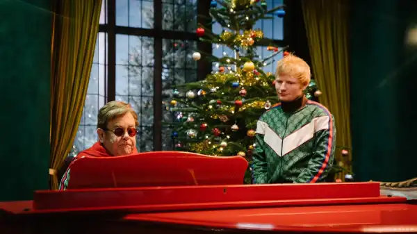 Ed Sheeran ft. Elton John – Merry Christmas (Video)