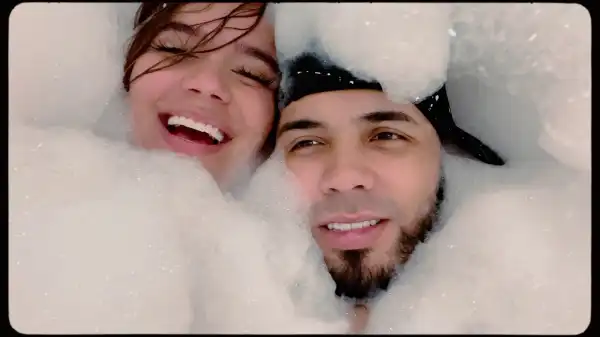 Karol G, Anuel AA – Follow (Music Video)
