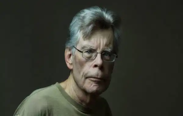 Biography & Career Of Stephen King