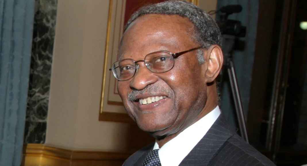 How Buhari facilitated my re-election as Commonwealth Deputy Secretary after 1984 coup – Anyaoku