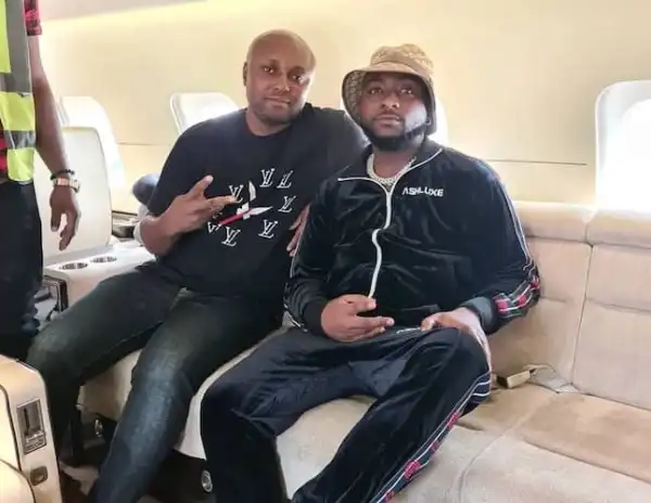 Davido Gifts Israel DMW’s Fiancee N500k Cash (Video)