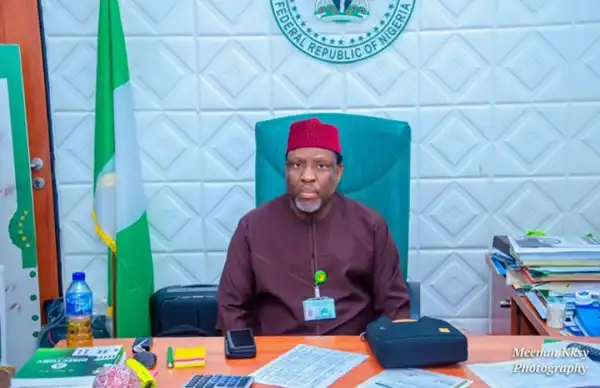 Another NNPP lawmaker dumps party