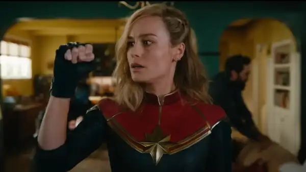 The Marvels New Clip Highlights Captain Marvel and Ms. Marvel’s Body-Swapping Fights