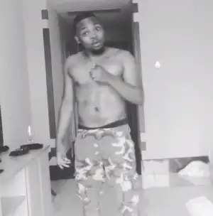 Download Video: Olamide Freestyling In The Bedroom & Bathroom [mp4]