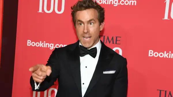 Ryan Reynolds Wants To Make R-Rated Star Wars Project