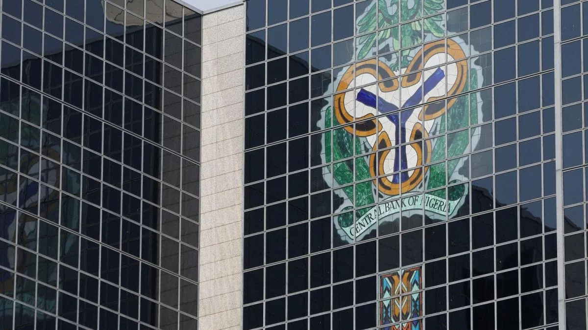CBN Warns Commercial Bank Against ATM Dispensing Old Naira