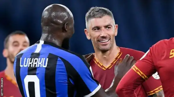 Inter Milan Sign Defender Kolarov From Roma