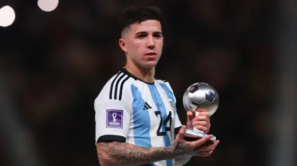 Benfica deny reaching agreement to sell Enzo Fernandez