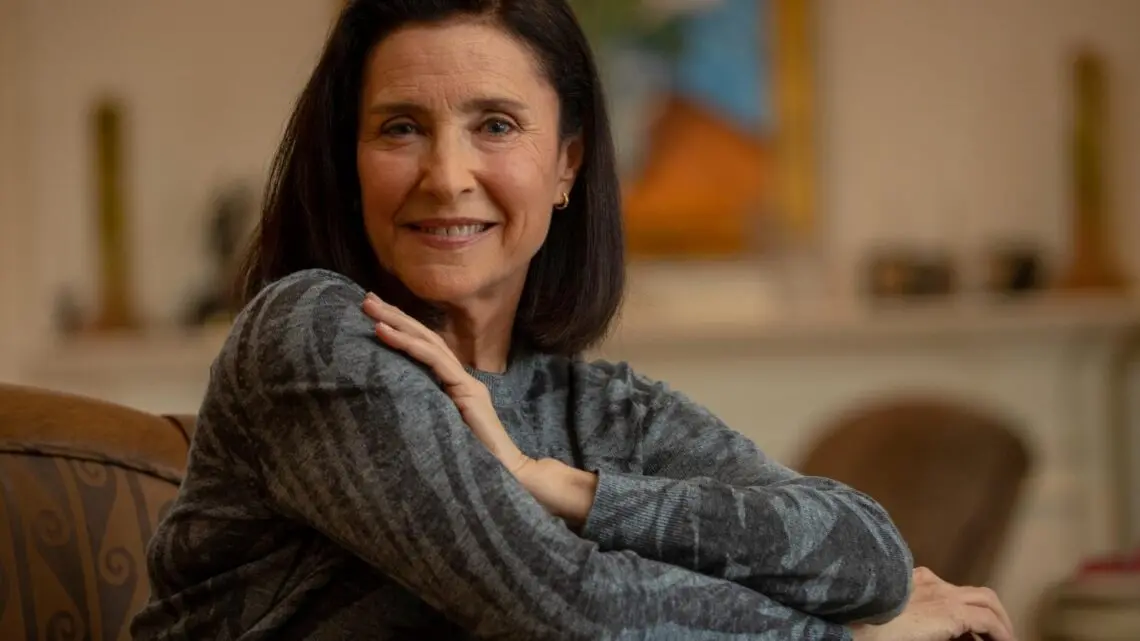 Career & Net Worth Of Mimi Rogers