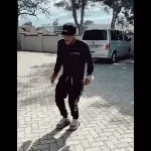 Kabza De Small – Asibe Happy Ft. Amu Faku (Video)