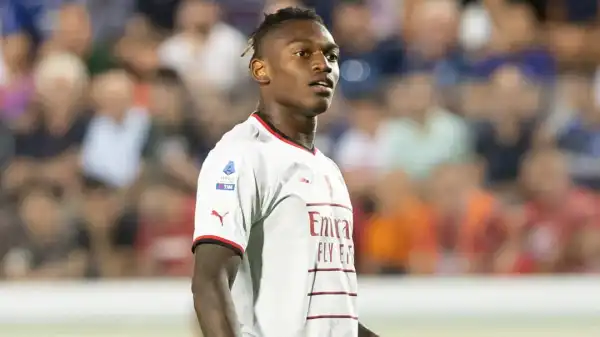 Chelsea hold talks with AC Milan over Rafael Leao