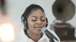 Joy Fak – I Believe In Miracles (Medley) (Video)