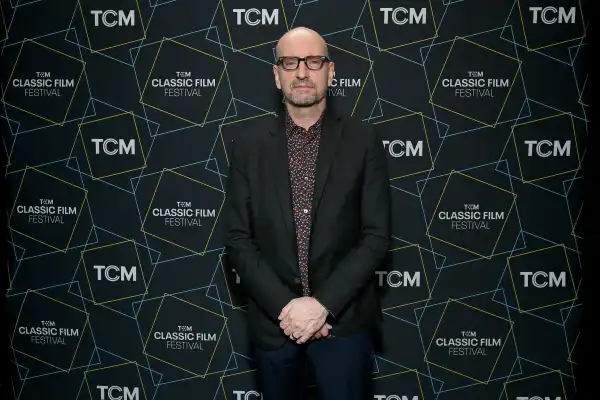 Presence: Steven Soderbergh to Direct Horror Movie