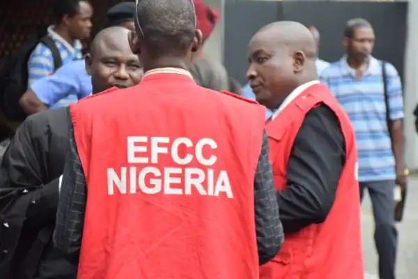 EFCC Arrests Hafsat Ganduje, Wife Of The Governor Of Kano