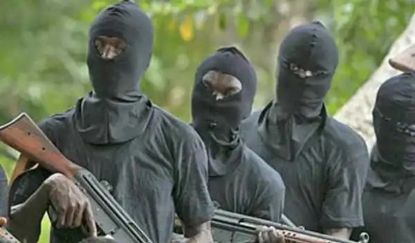 Gunmen Kidnap Pregnant Woman, Two Others In Ogun