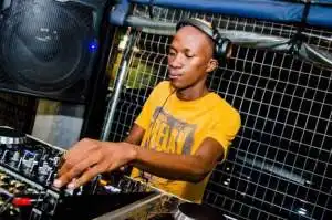 Mdu aka Trp – Hubway Ft. Nkulee 501 & Skroef28