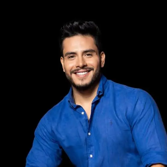 Biography & Career Of Jonathan Estrada