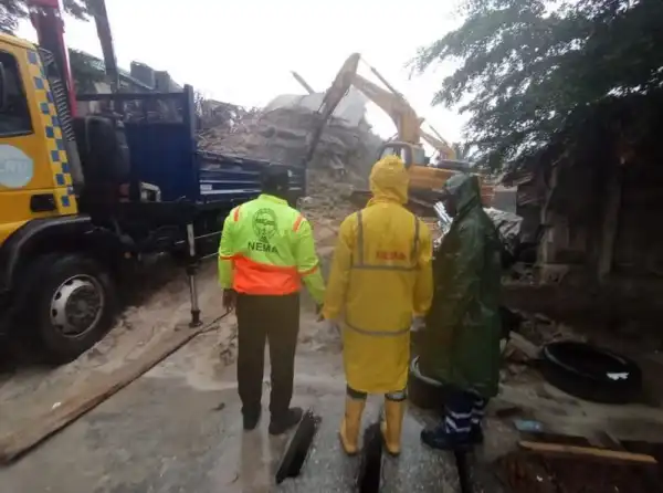 Death Toll Rises To Three As Another Body Is Recovered From 7-storey Building That Collapsed In Lekki