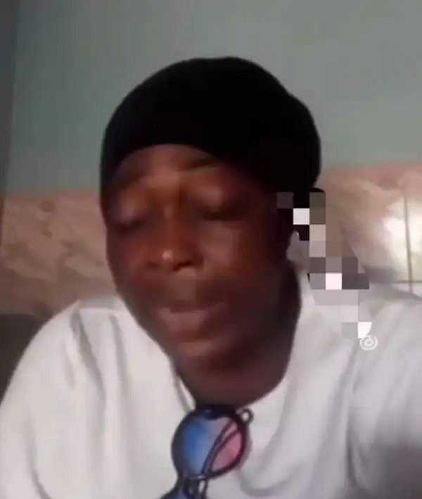 “Jesus Says You Should Stop Putting Perfume On Your Body” – Preacher Warns (Video)