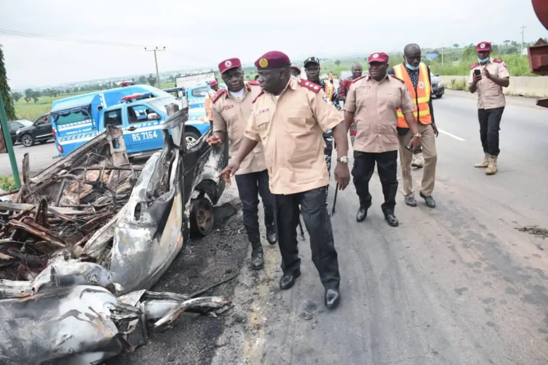 21 killed in Zaria–Kano highway crash