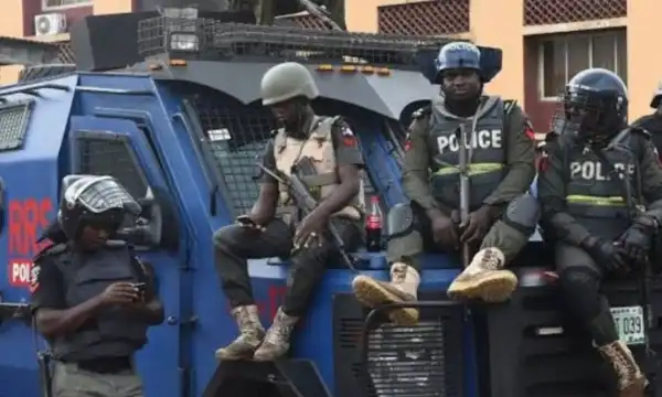 Armed robbers gunned down, two others arrested in Kaduna midnight raid