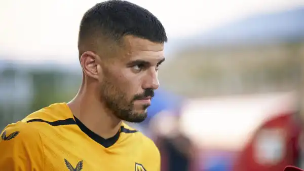Everton sign Conor Coady on season-long loan