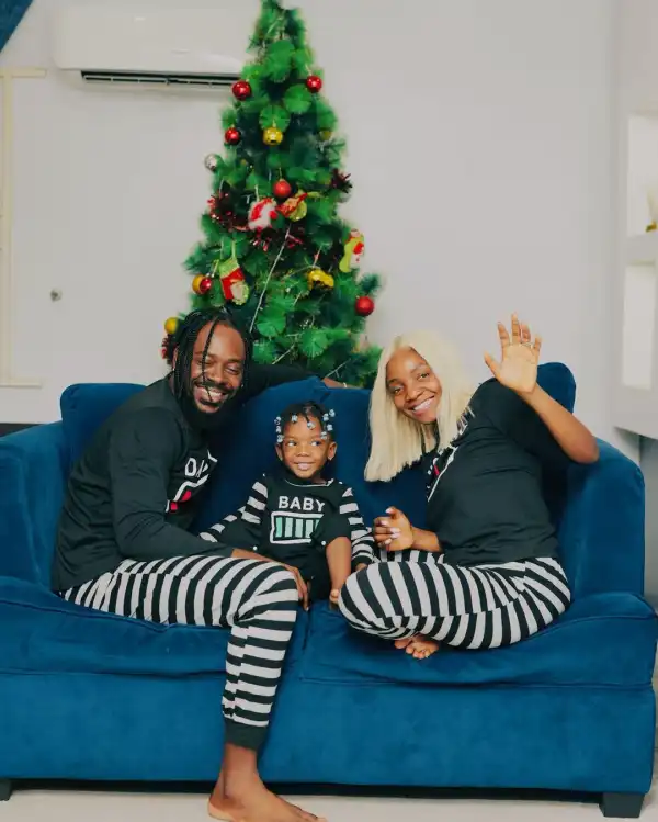 Simi And Adekunle Gold Celebrate Christmas With Their Daughter, Deja (Photos)