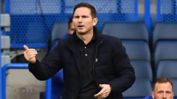 Crystal Palace turn to free agents Lampard, Howe