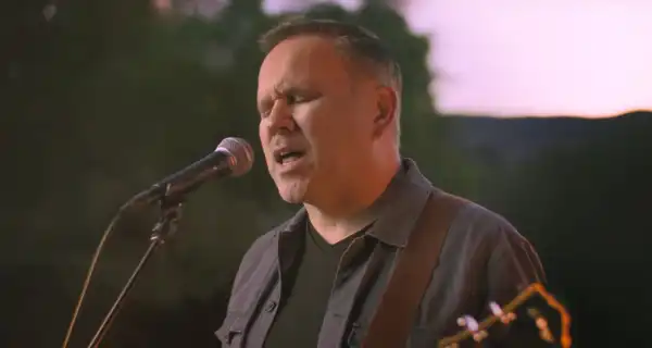 Matt Redman  – Praise To The Most High (ft. Joe L Barnes)