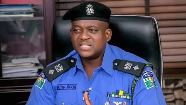 Unprofessional conduct: Police dismiss 3 officers